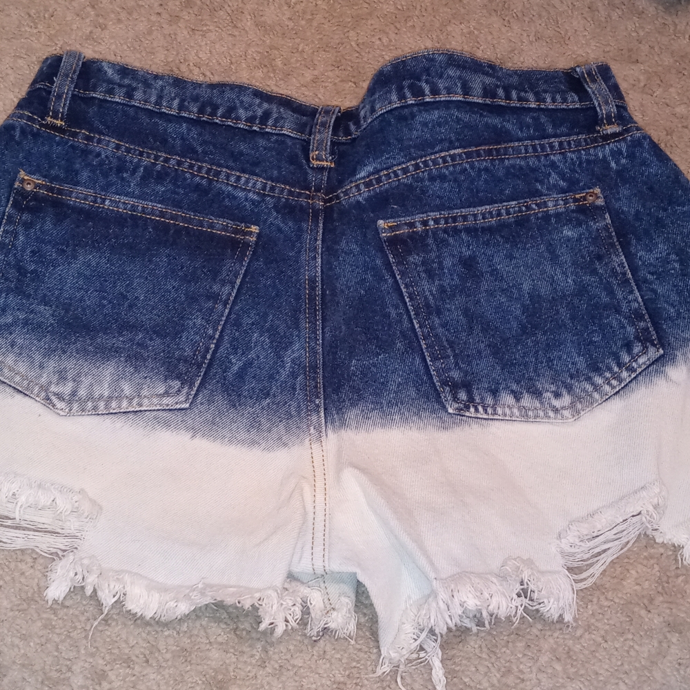 High-rise shorts